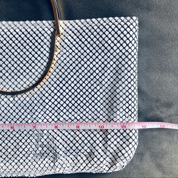 Vintage White Mesh purse - Picture 8 of 9